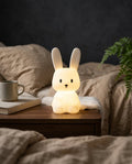 Veilleuse Lapin LED 7 Couleurs - allumée blanc chaud